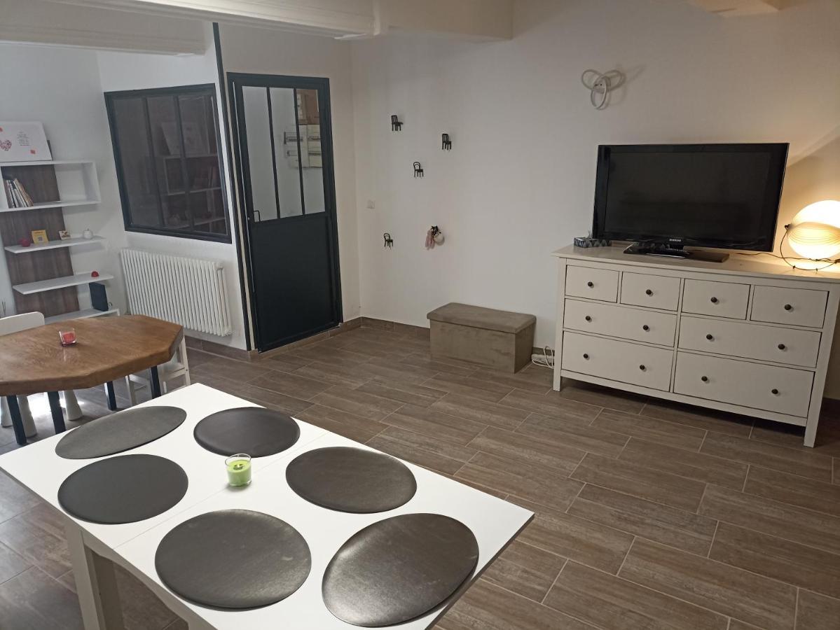Puimoisson La Maison De La Cloche מראה חיצוני תמונה